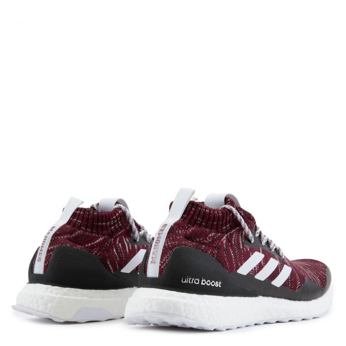 Ultraboost DNA x Patrick Mahomes Mid Team Maroon/Cloud White/Core Black