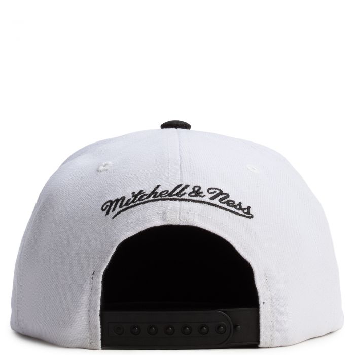NHL Anaheim Ducks Vintage Sharktooth Original Fit Snapback White
