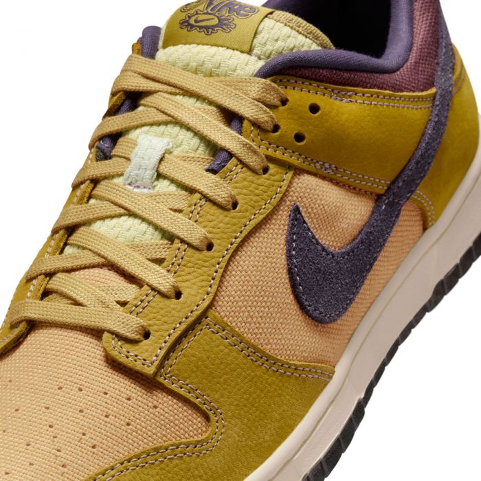  Dunk Low Retro SE Buff Gold/Dark Raisin-Buff Gold