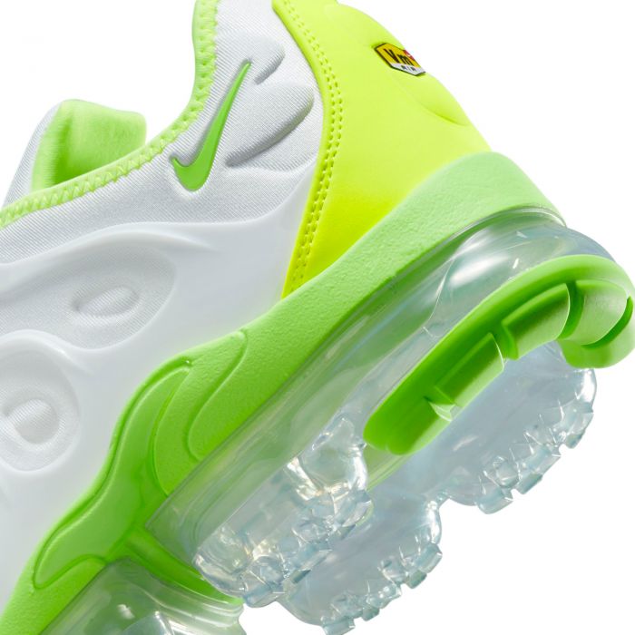 vapormax green and blue