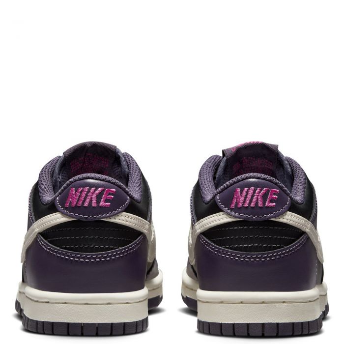 Grade School Dunk Low Black/Pale Ivory-Dark Raisin-Sail