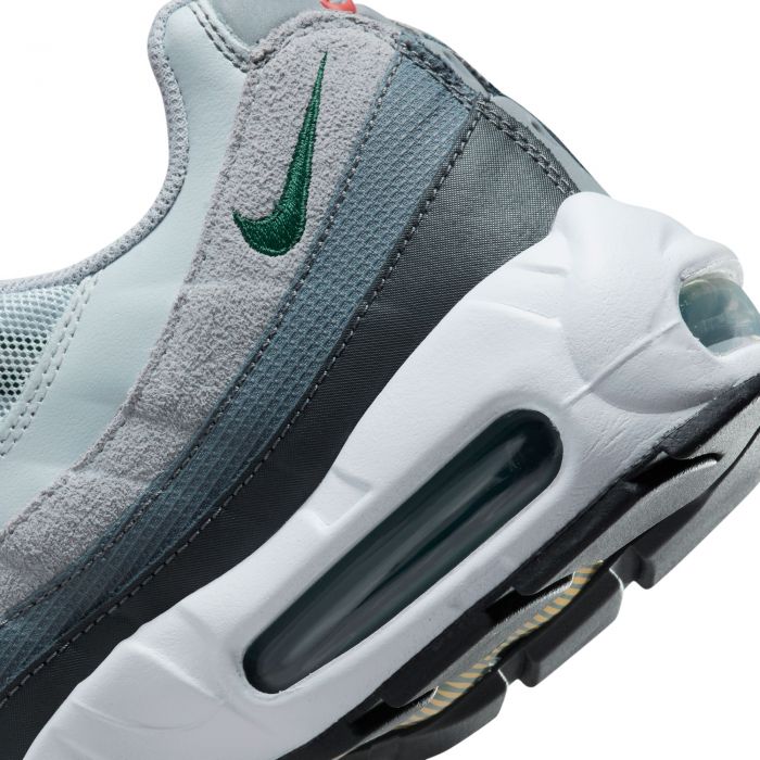 NIKE Air Max 95 DM0011 002 - Shiekh