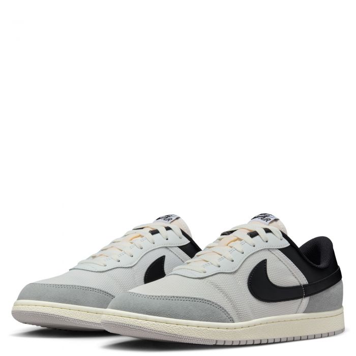 Air Jordan Skyline Low Summit White/Black-Lt Smoke Grey