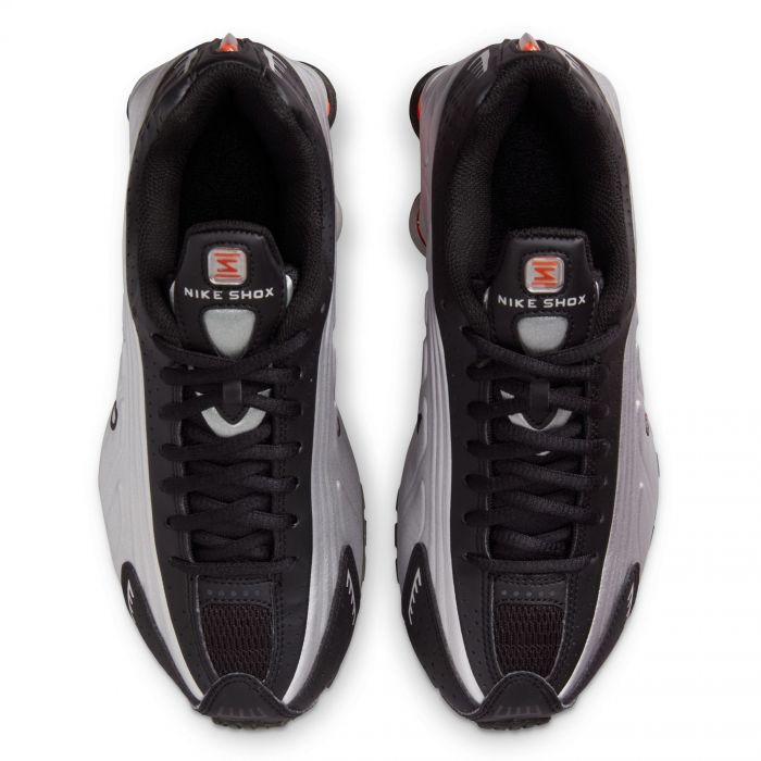 Grade-School Shox R4