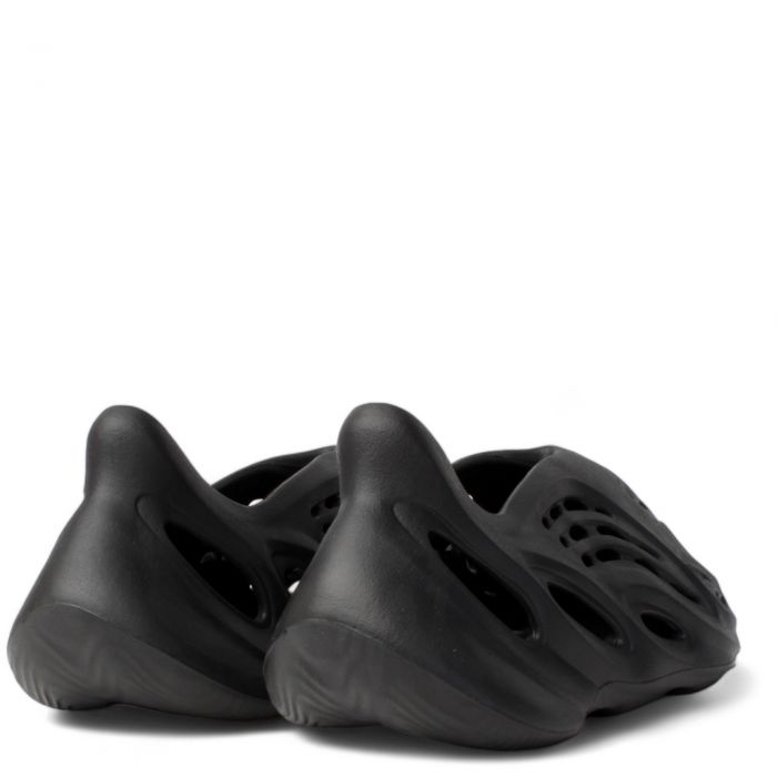 ADIDAS Yeezy Foam RNR HP8739 - Shiekh