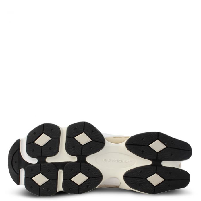 9060 Sea Salt/Moonbeam/ Turtledove/Silver Metalic