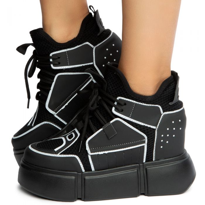 ANTHONY WANG Cranberry-01 Platform Sneakers CRANBERRY-01-BLACK - Shiekh