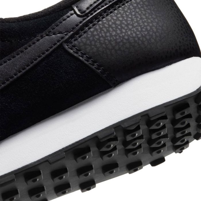 Challenger OG SE Black/White