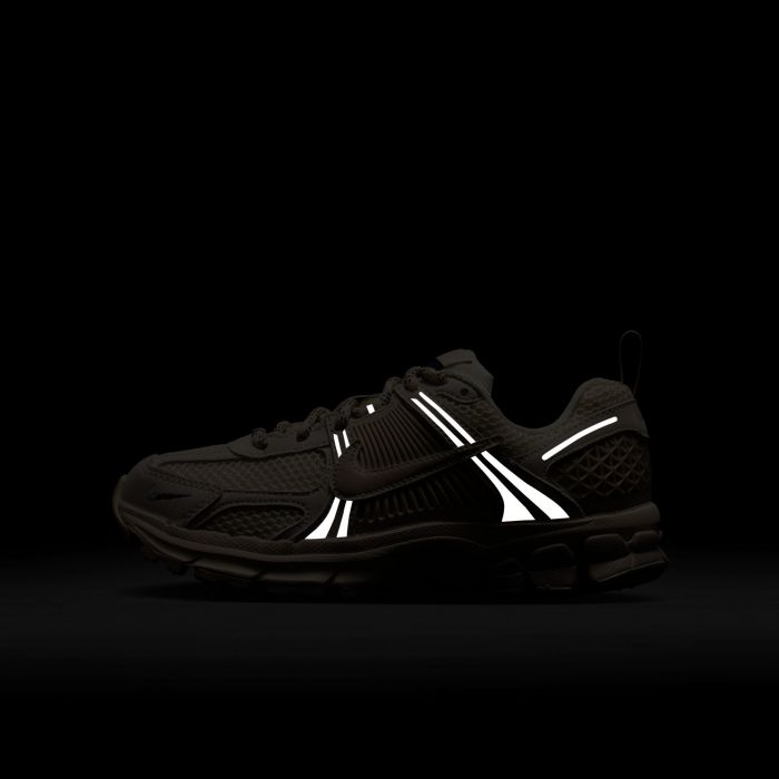 Grade-School Vomero 5 Soft Pearl/Lt Orewood Brn-Burgundy Crush