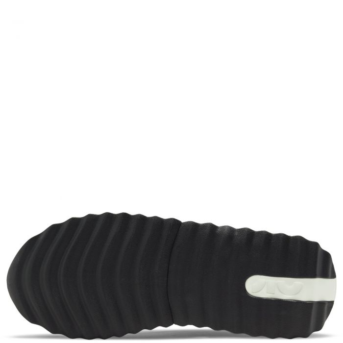 Air Max Dawn Black/Summit White-Metallic Silver