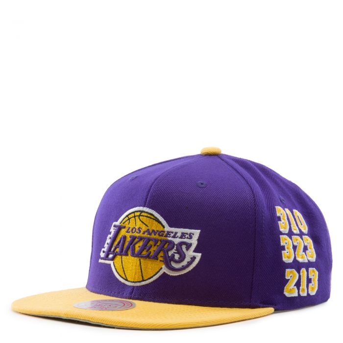 MITCHELL AND NESS Los Angeles Lakers Snapback Hat 6HSSDX20095-LALPRGD ...