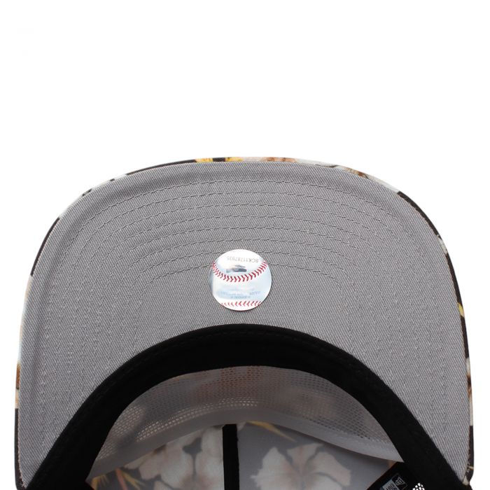 MLB San Diego Padres Tropic Floral Golfer Lightly Structured Snapback Hat Brn/W