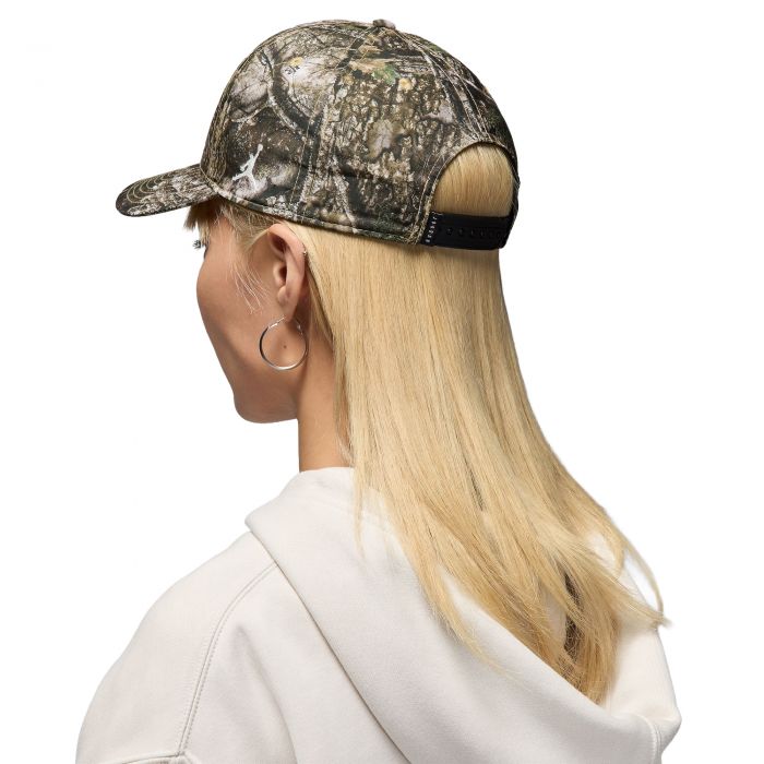 Brooklyn Rise Cap Adjustable Realtree Hat White/Sail