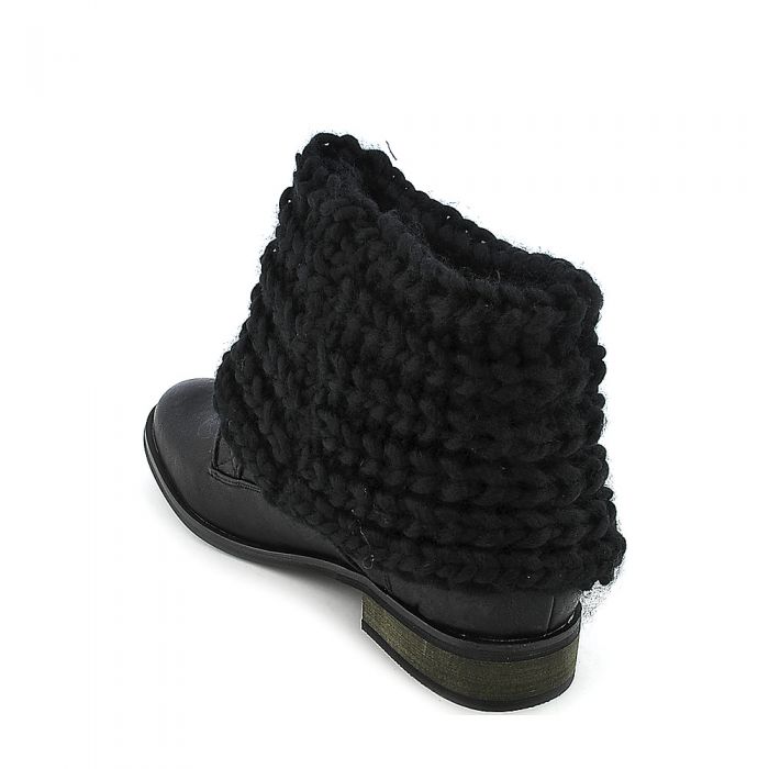 Norah-01 Black