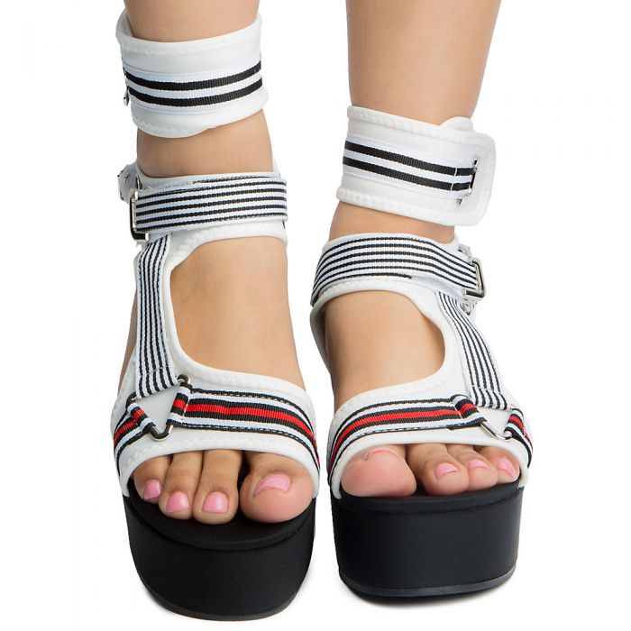 Women's Barista-3 Wedge Sandal BLACK/WHITE MULTI