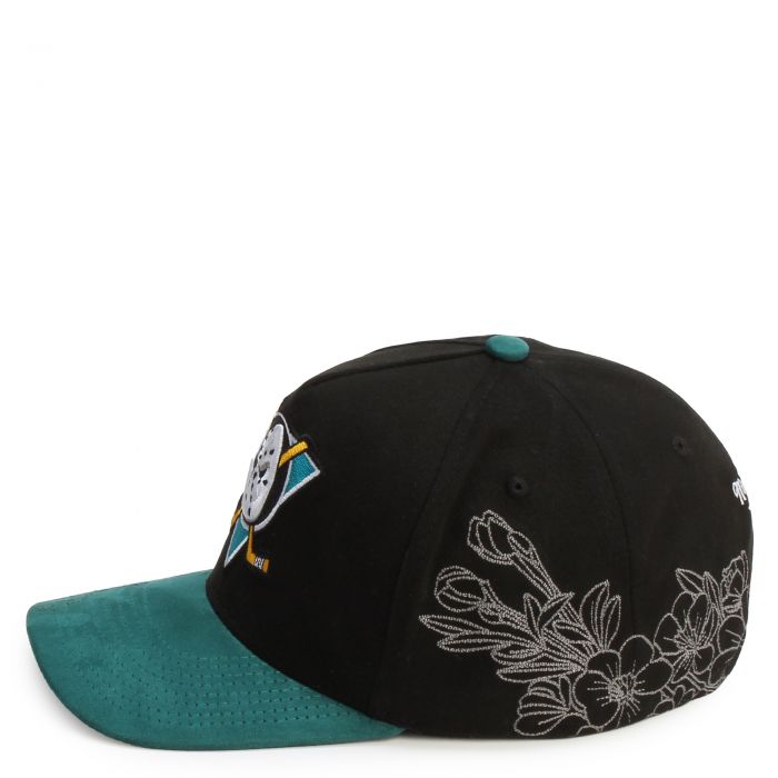 NHL Anaheim Ducks Flowers Pro Crown Snapback  Black