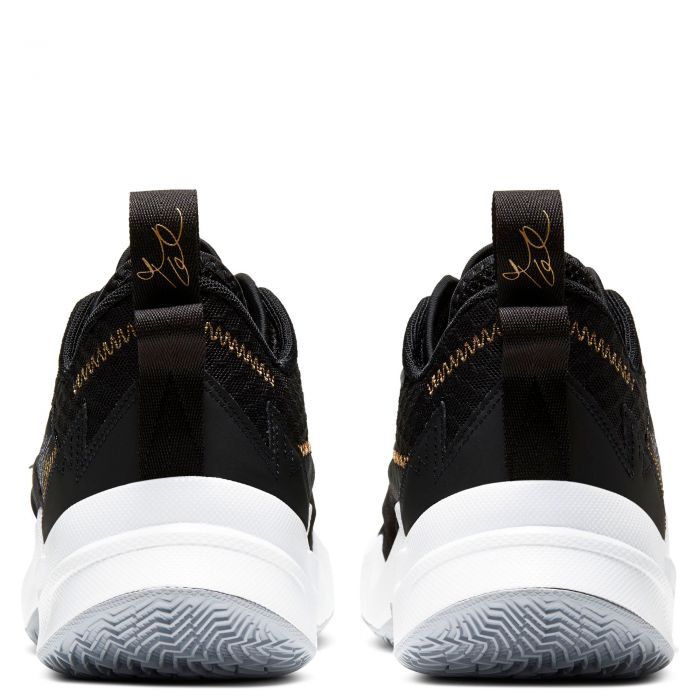 Jordan Why Not Zer0.3 Black/Metallic Gold-White