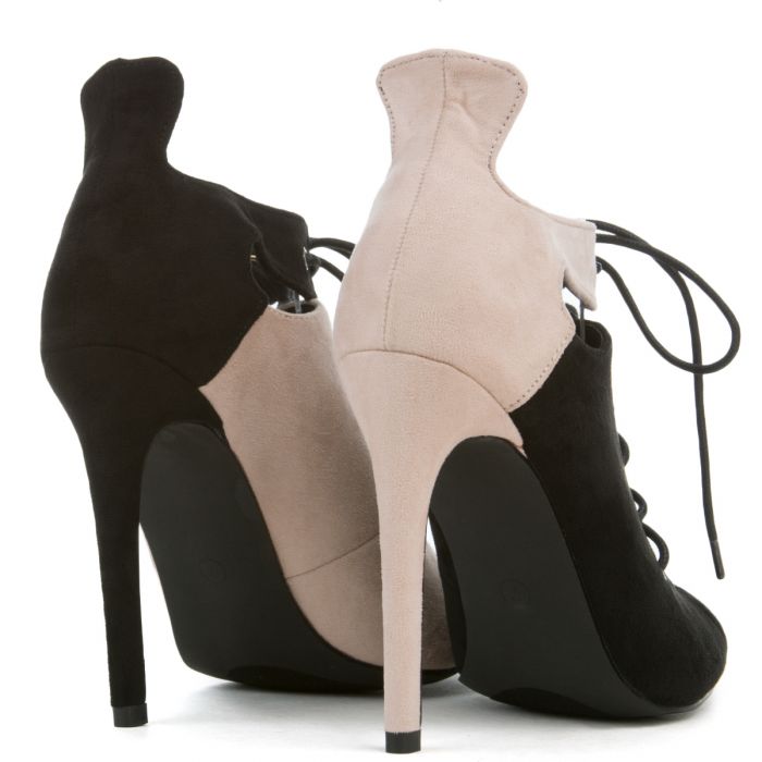 Cape Robbin Blaire-2 Women's Black Heeled Booties BLACK