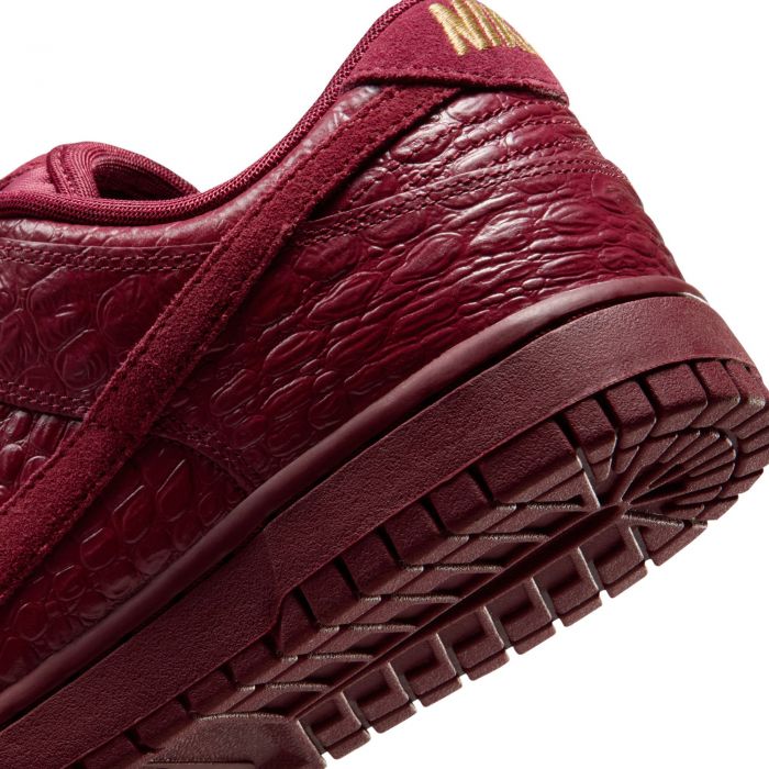 Dunk Low Red Croc Team Red/Team Red-Metallic Gold
