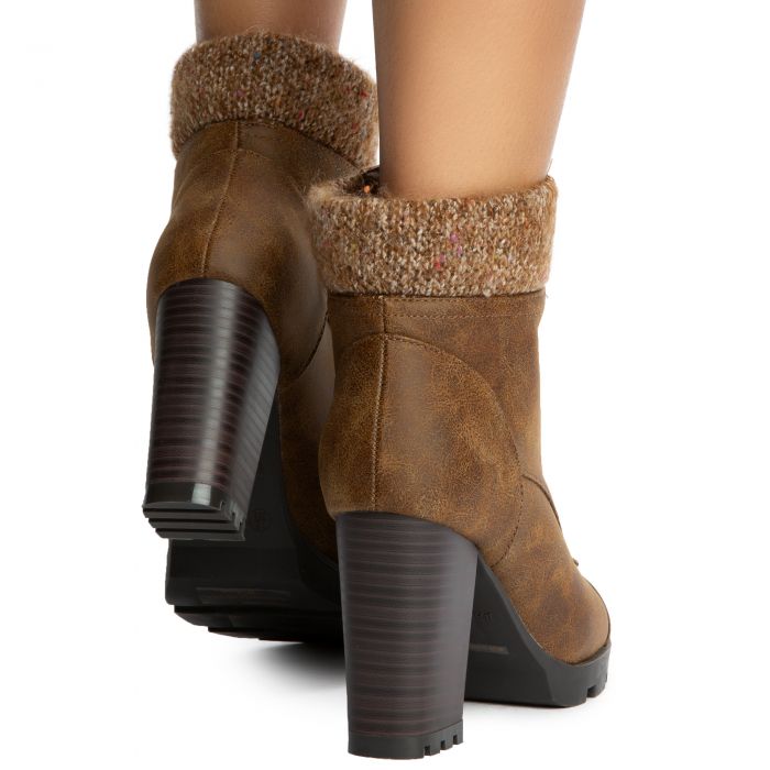 Pilate-11 Lace-Up Booties Tan