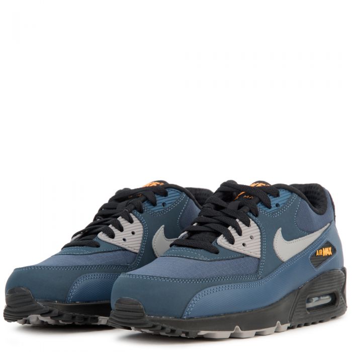 blue and red air max 90