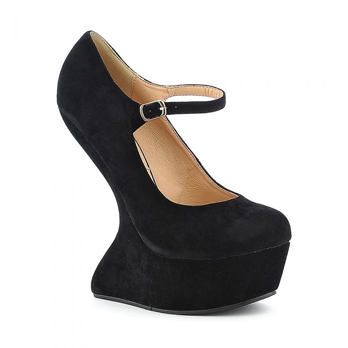 Freda 01 Black
