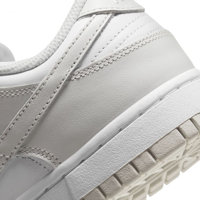 Dunk Low White/Photon Dust-White