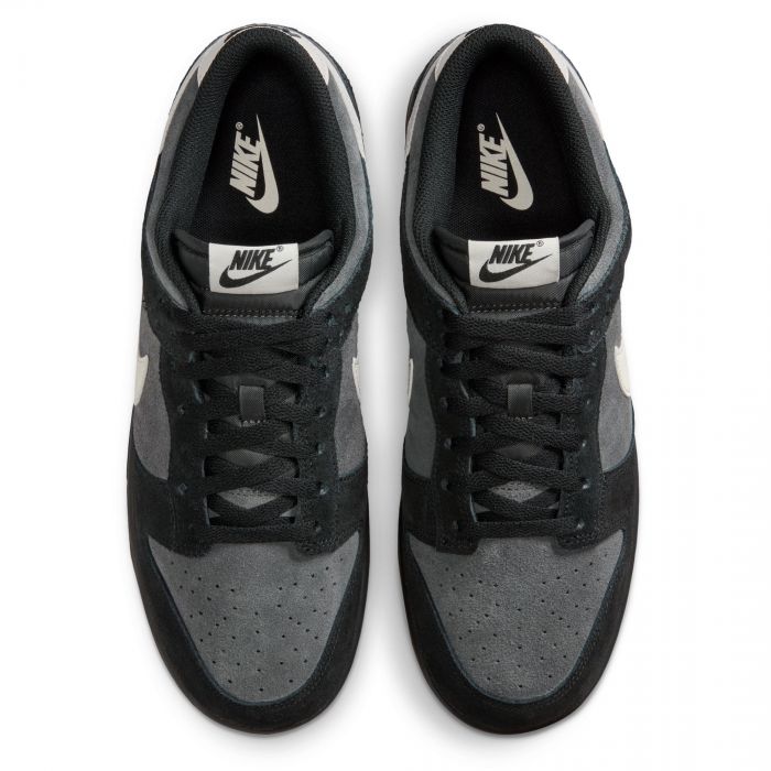 Dunk Low Retro SE Black