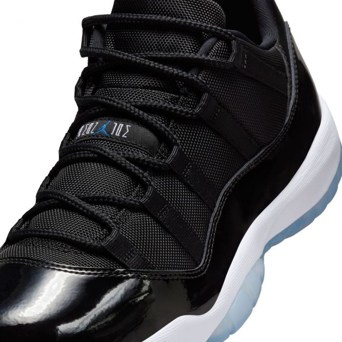 Air Jordan 11 Retro Low Black/Varsity Royal-White