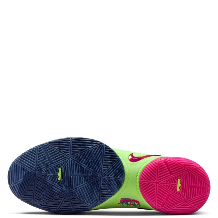 LeBron XXII Blustery/Fireberry-Ghost Green