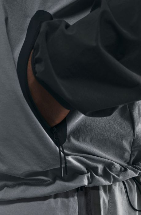 Tech Woven Jacket  Cool Grey/Anthracite/Black