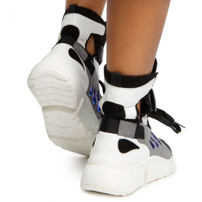 playground 13s womens