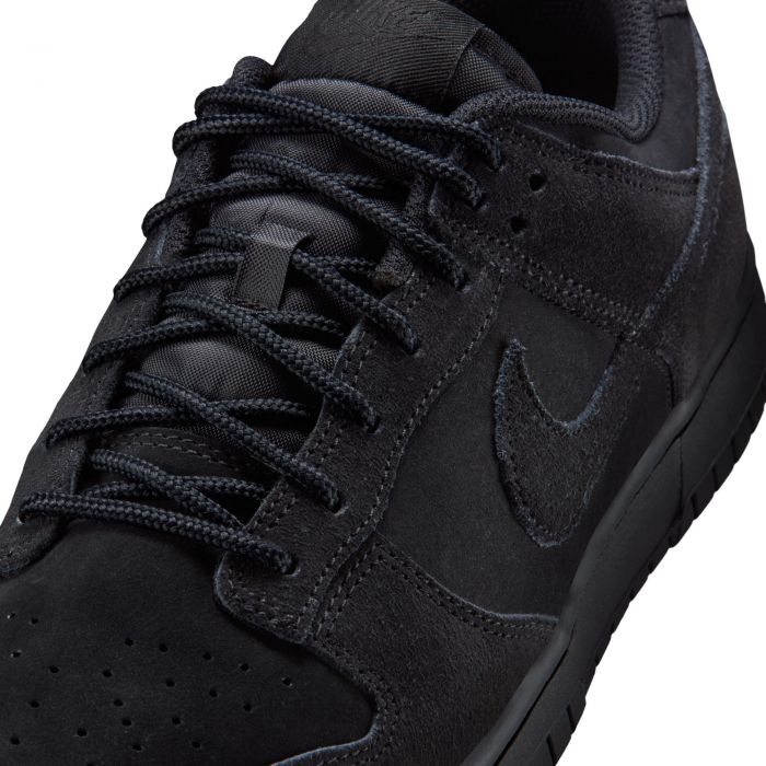Dunk Low Retro SE Black/Black