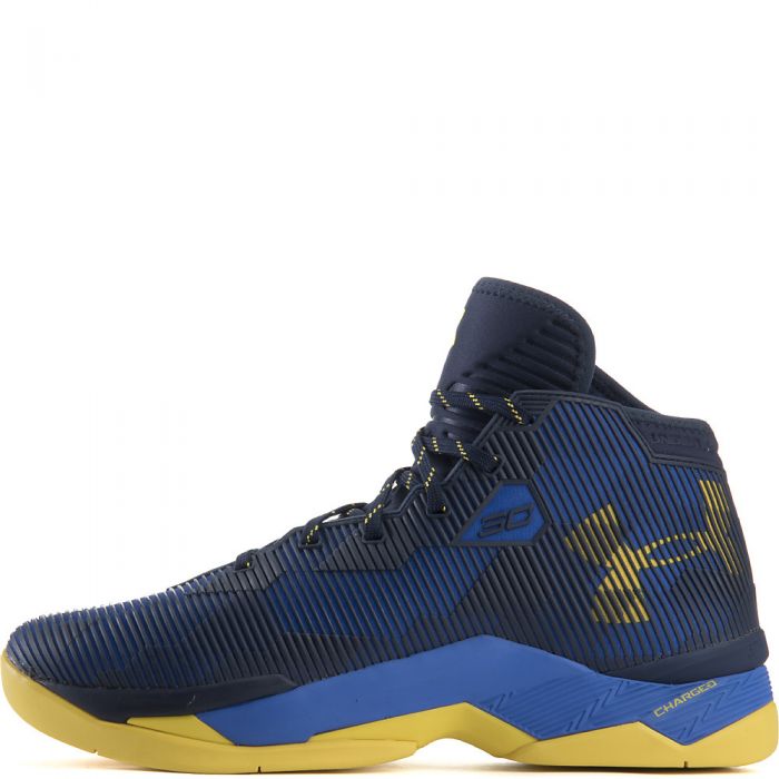 Under Armour Men's Curry 2.5 Athletic Basketball Sneaker 1274425-400 