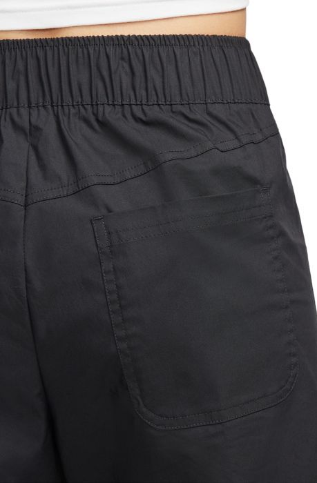 Sportswear Essentials Woven High-Rise Pants Black/White