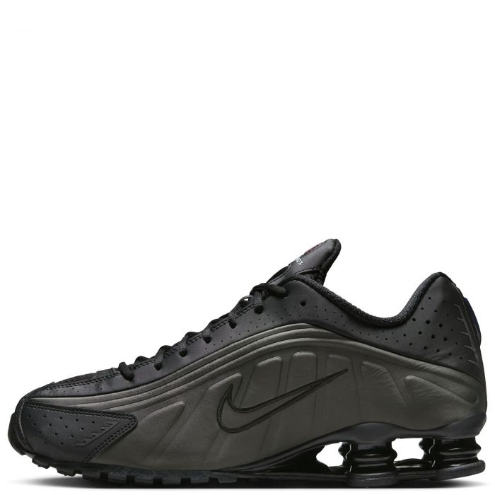 Shox R4 Black/Black-Black-Bright Crimson