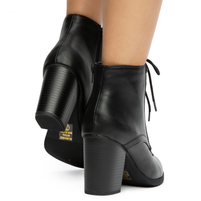 Lurk-S Ankle Booties Black