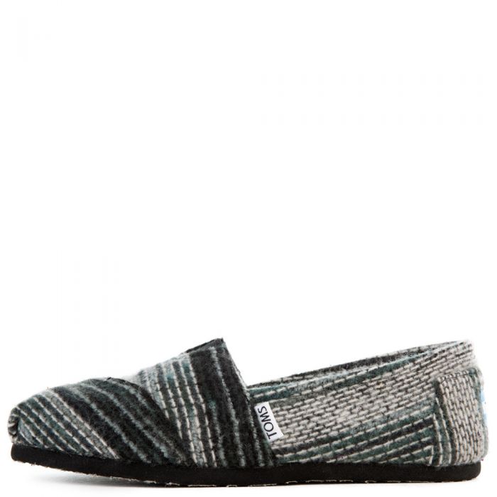 Classic in Black Stripe Wool Black