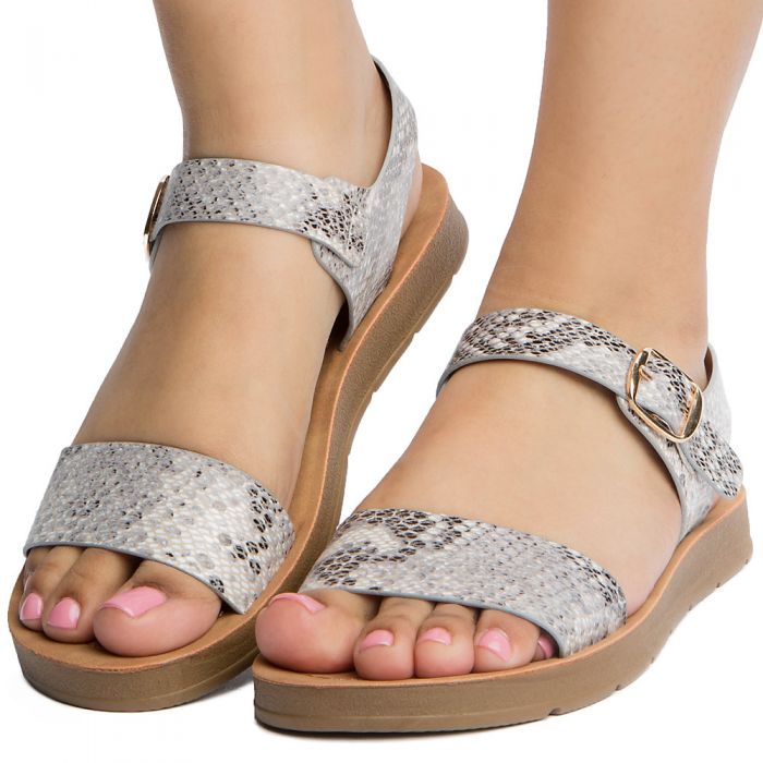 Fortune Dynamics Plenty S Flat Sandals Fd Plenty S Bge Shiekh 2013