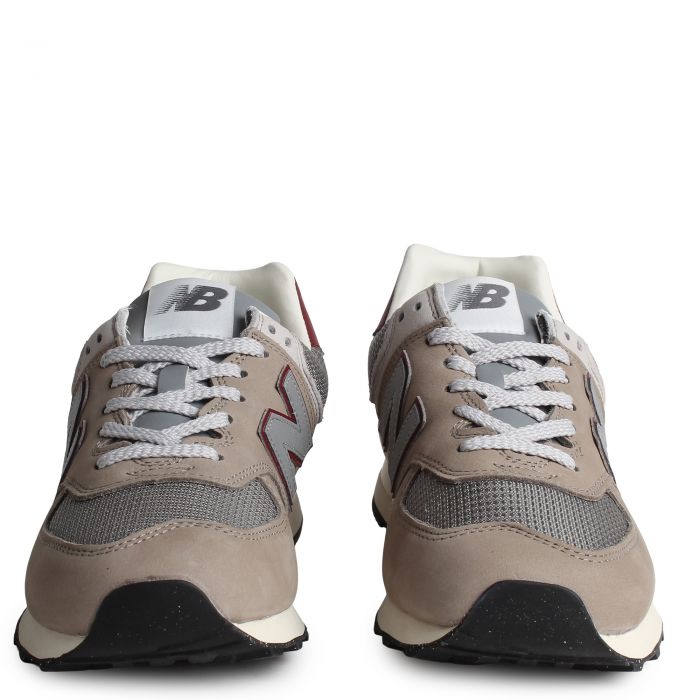 574 Arid Stone with Monarch Burgundy