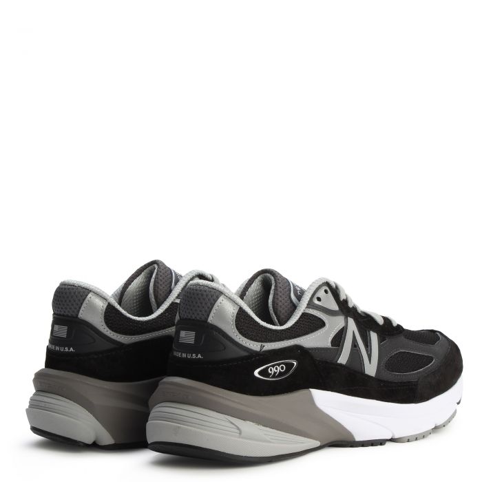 990v6 Black With White