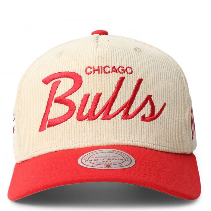 NBA Chicago Bulls Pro Crown Snapback  Cream