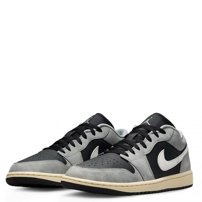 Air Jordan 1 Low SE Lt Smoke Grey/Black-Sail-Muslin