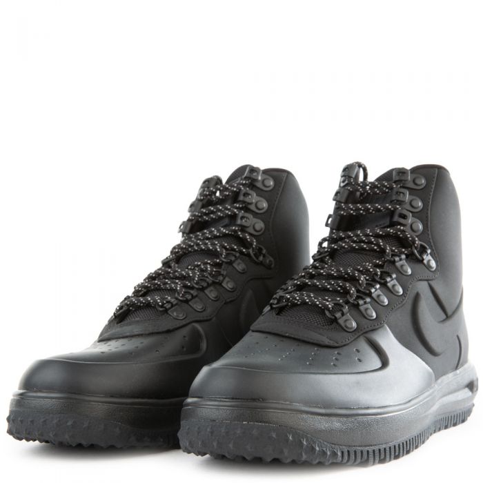 moon boots nike