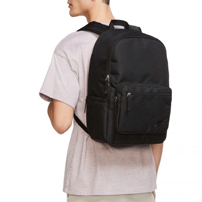 Heritage Eugene Backpack (23L) Black/Black/Black