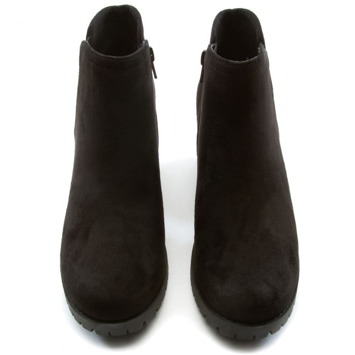 Thumb-S Suede Low Heel Bootie Black