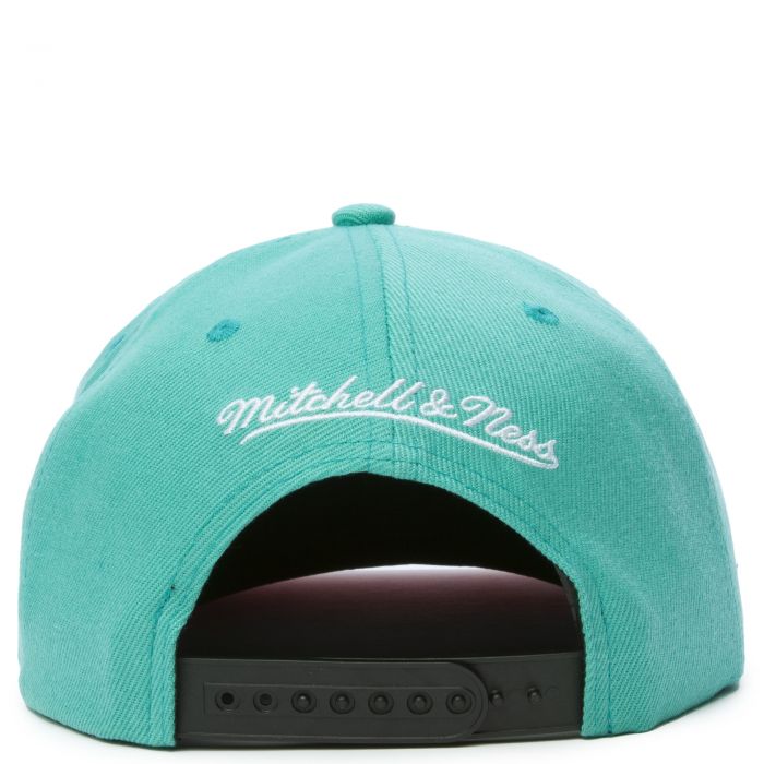 MITCHELL AND NESS Grizzlies Basic Core Snapback 6HSSJS19079-VGRTLBK ...