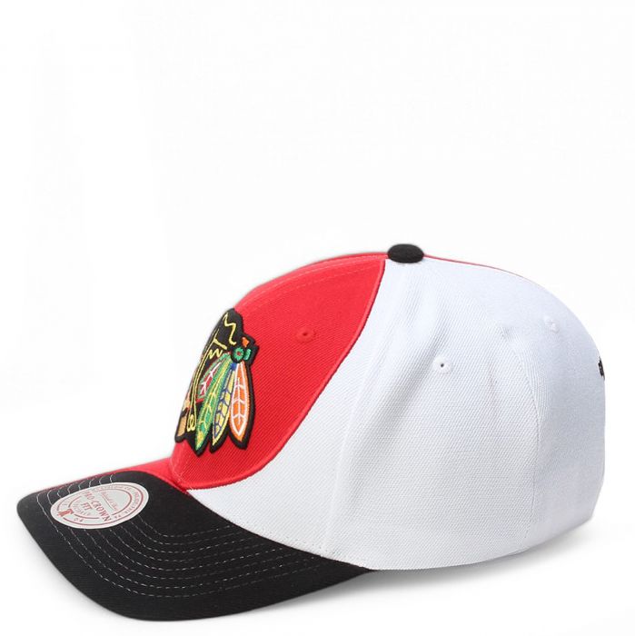 NHL Chicago Blackhawks Curved Snapback  Red