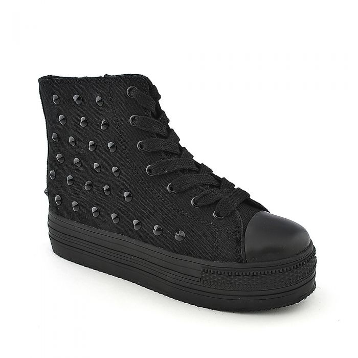 outfits with steve madden maxima sneakers