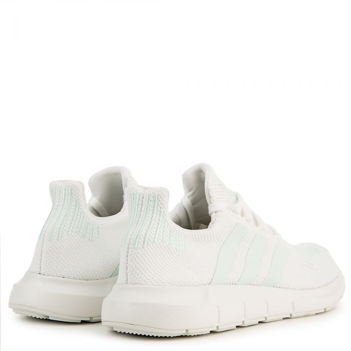 swift run shoes womens